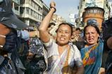 2005-04-08T000000Z_183245238_RP6DRMRKLOAF_RTRMADP_3_NEPAL