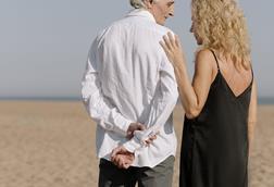 pp50-51_Dec2023_Sex&Relationships_pexels-cottonbro-studio-5263292