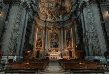 clay-banks-IsVKA1BOaro-unsplash