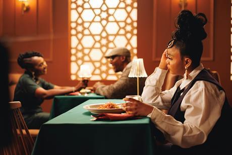 ben-iwara-tuSWVzA4kEg-unsplash