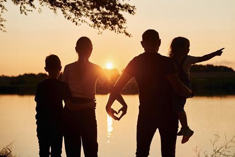 pp42_Feb2024_Spotlight_looking-at-sunset-family-of-mother-father-and-ki-2023-11-27-05-12-28-utc-edit