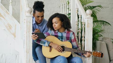 vitaly-gariev-TQIBrPIU9k8-unsplash