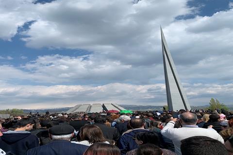 pp17_Nov2021_InProfile_Thousands of people going to the Genocide Memorial on April 24th, 2019 ©Ella Bartelsian