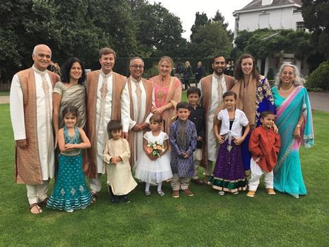 pp36-37_March2022_Relationships_Sunita_and_Ram_with_their_children_and_grandchildren_at_a_family_wedding_resize
