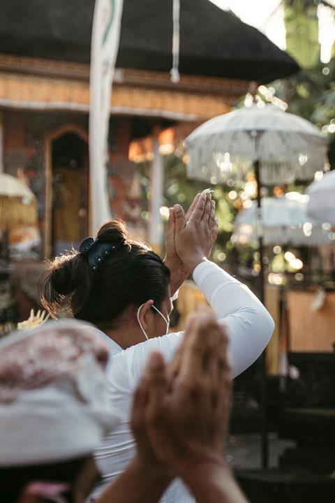 polina-kuzovkova-7dcSL8aM3hg-unsplash (1)