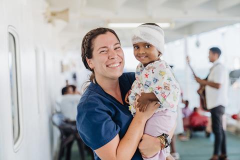 MGE241113_ARMELLA_MGD08107_AFTER_VERANDA_MCKENNA_JC003_HI