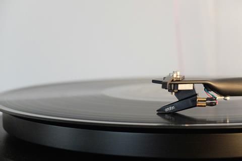 adrian-korte-5gn2soeAc40-unsplash
